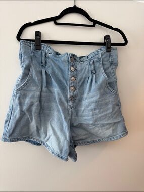 American Eagle Outfitters Light Wash Paperbag Waist Denim Shorts